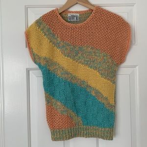 VTG Wye Oaks 80s 90s short sleeve sweater or vest hand knit